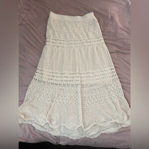 XL Ivory Lace Skirt